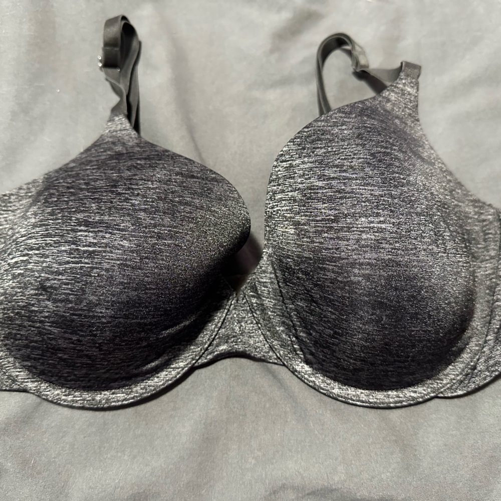 Victoria’s Secret uplift semi demi bra 36D